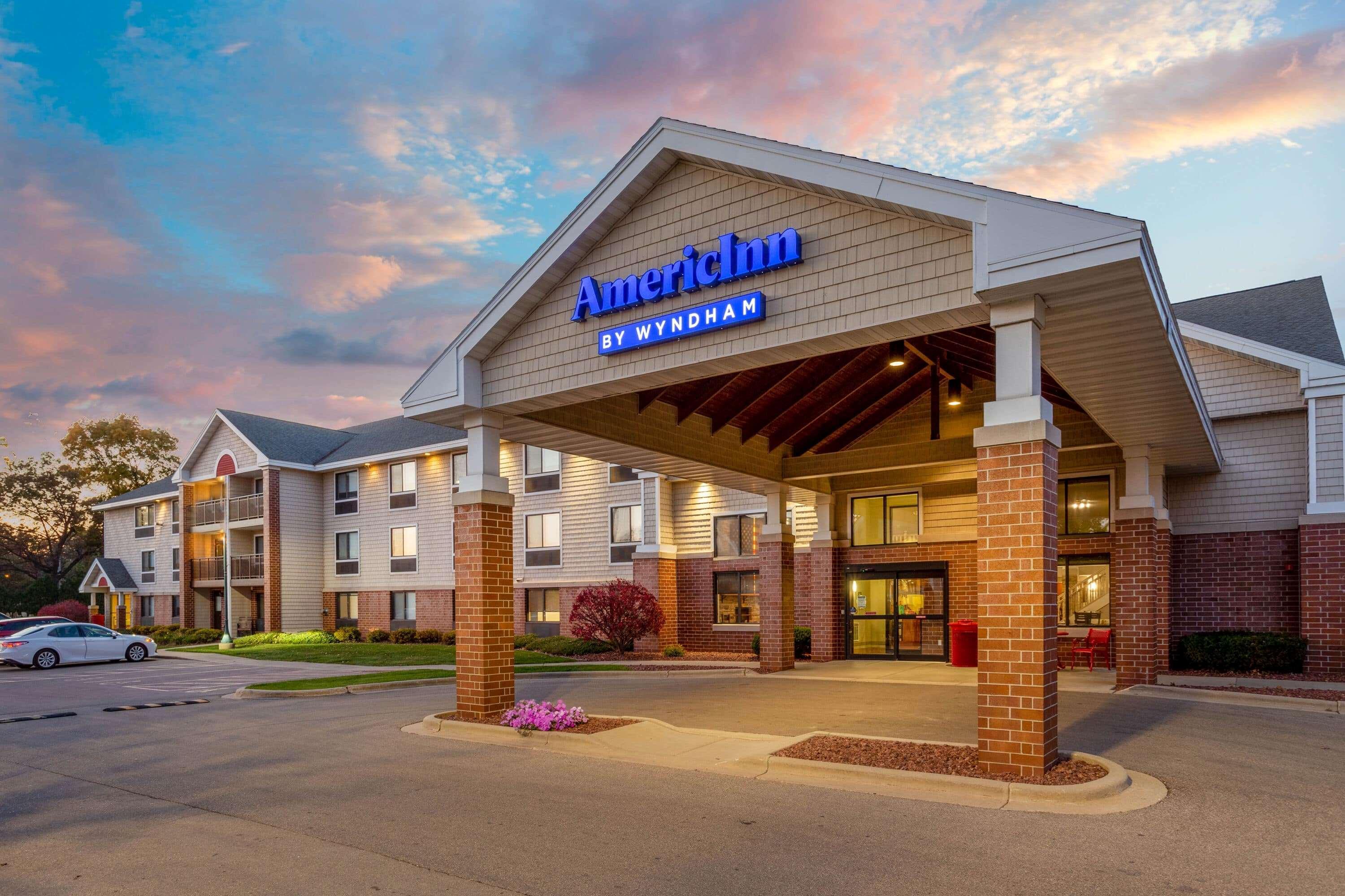 Americinn By Wyndham Madison South Экстерьер фото